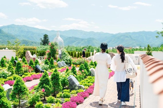 ロイヤルガーデン長野